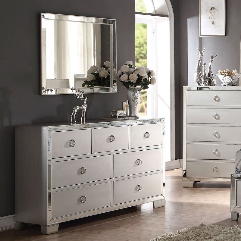 Voeville II Dresser by Acme Furniture | FurniturePick