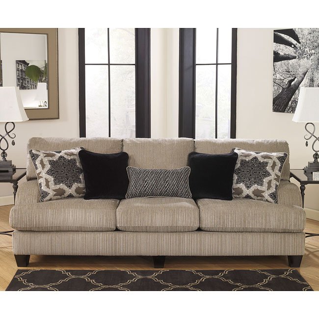 Wynnmere Isle Platinum Sofa Benchcraft By Ashley | FurniturePick