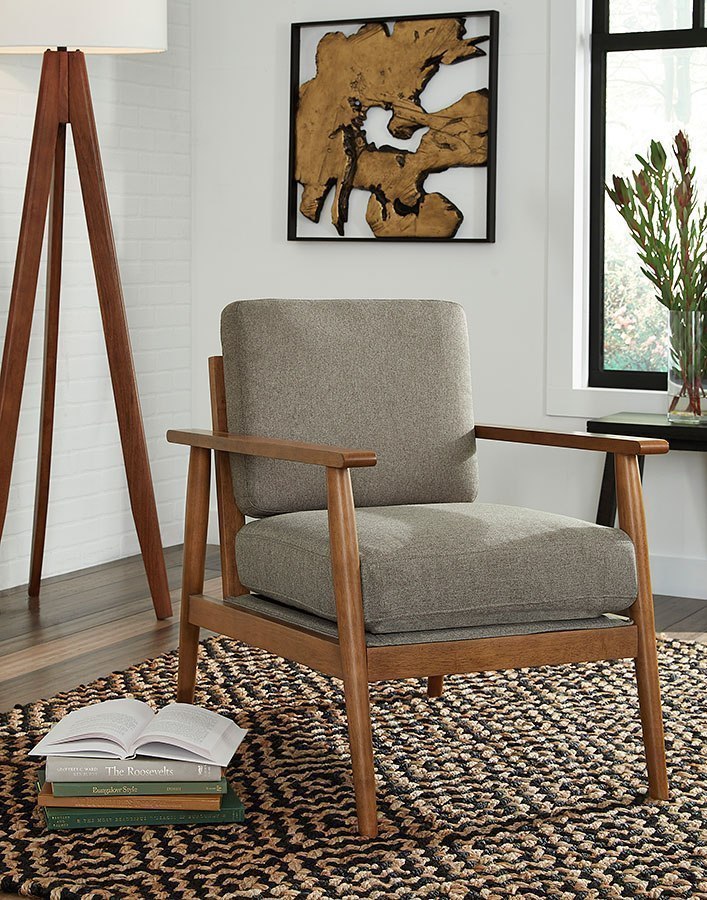 Bevyn Accent Chair (Beige) by Signature Design by Ashley | FurniturePick