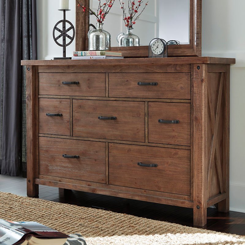 Tamilo Poster Bedroom Set by Signature Design by Ashley FurniturePick