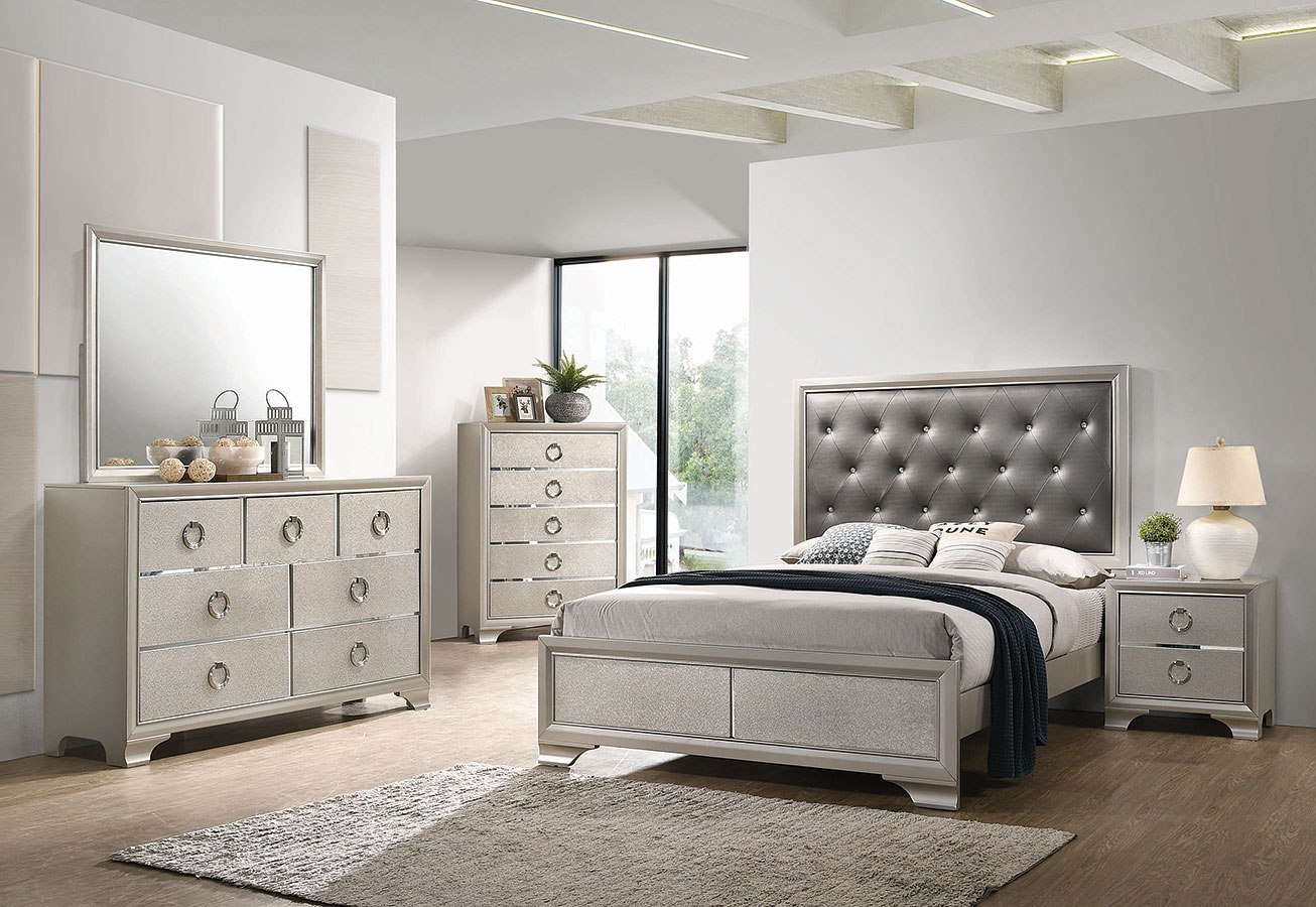 Salford Panel Bedroom Set