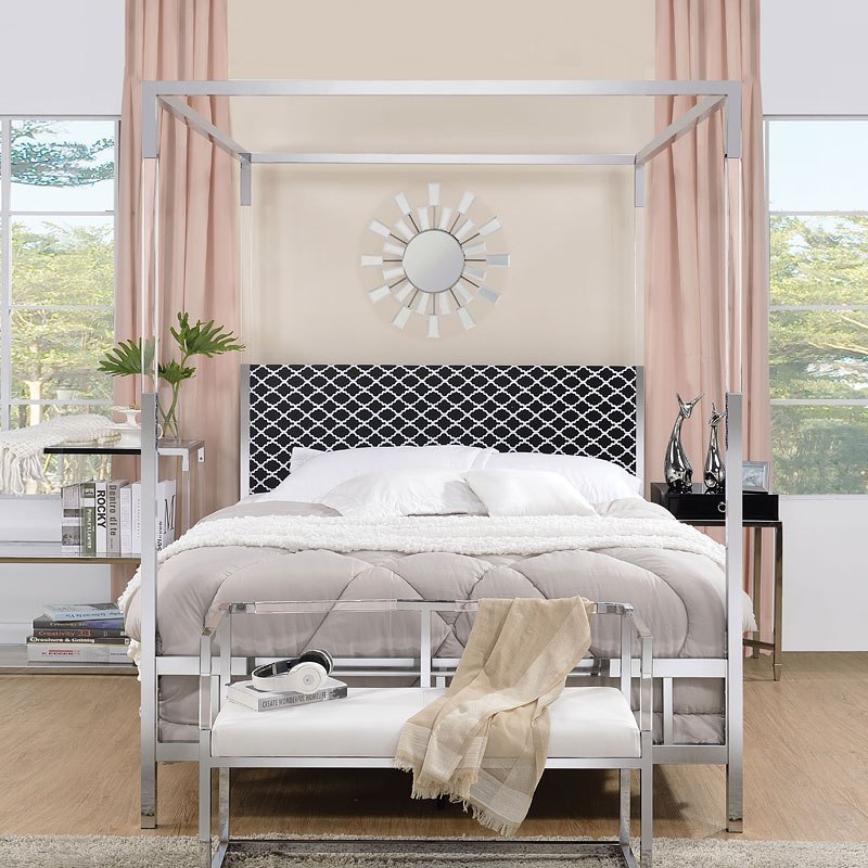 Raegan Queen Canopy Bedroom Set Chrome