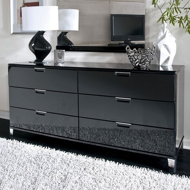 Howick Dresser Signature Design By Ashley Furniture Furniturepick