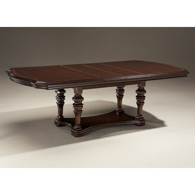 Flemingsburg Extendable Dining Table