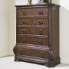 Wellington Manor Chest