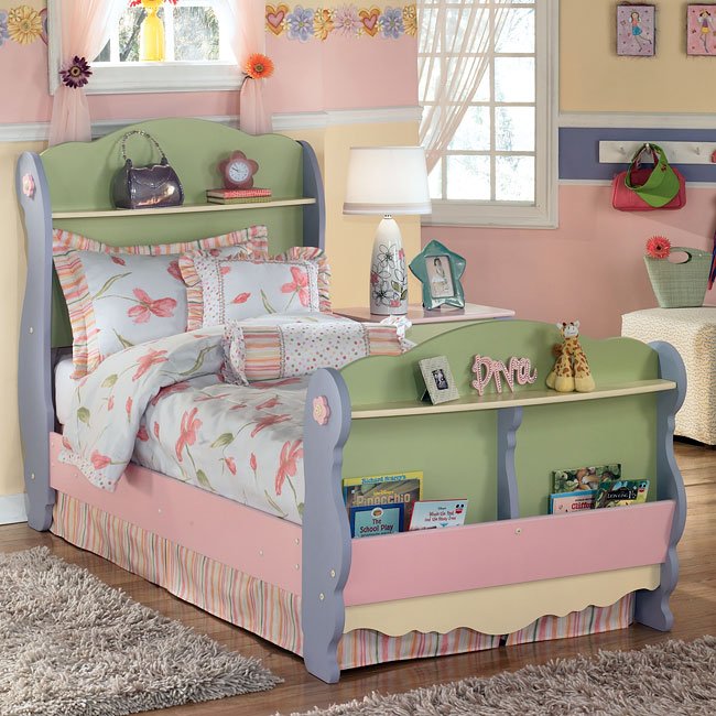 Doll House Sleigh Bed